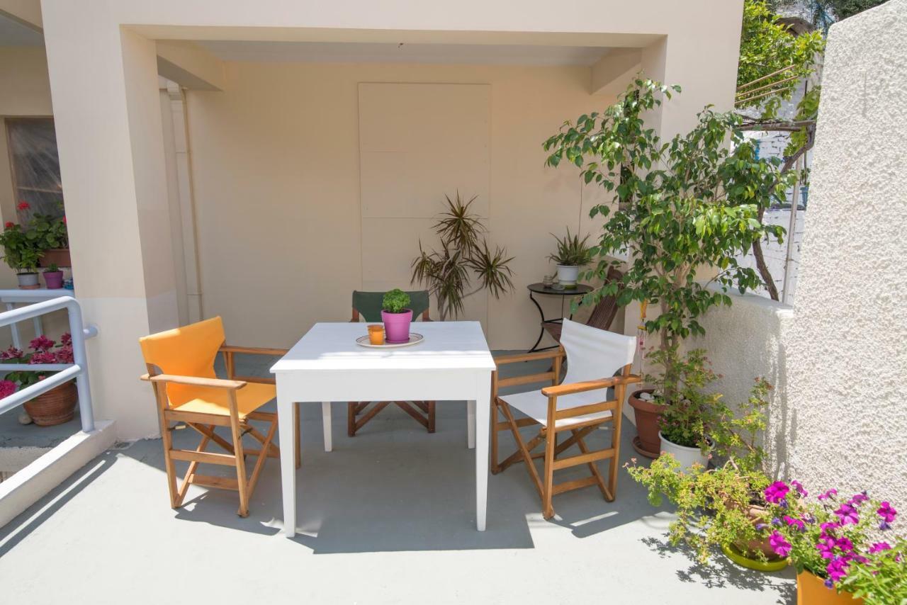 הוילה ואטי Cavos Seaside House מראה חיצוני תמונה